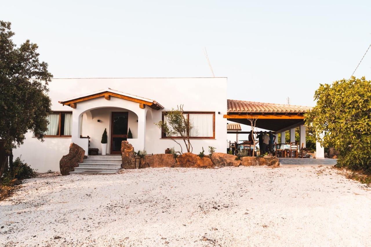 Agriturismo Irghitula Posada  Dış mekan fotoğraf