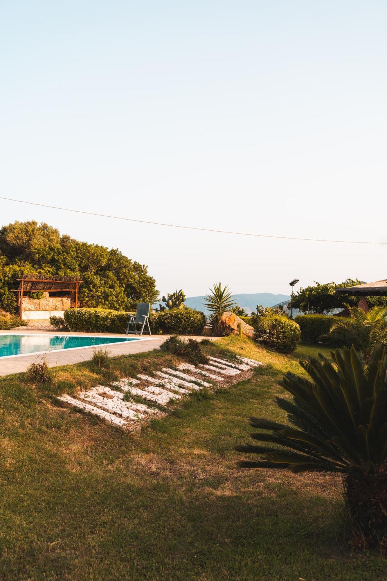 Agriturismo Irghitula Posada  Dış mekan fotoğraf